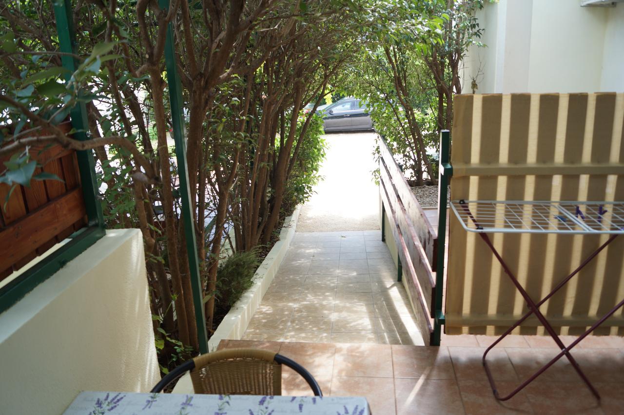 Studio Apartments Marija With Private Parking Makarska Exterior photo